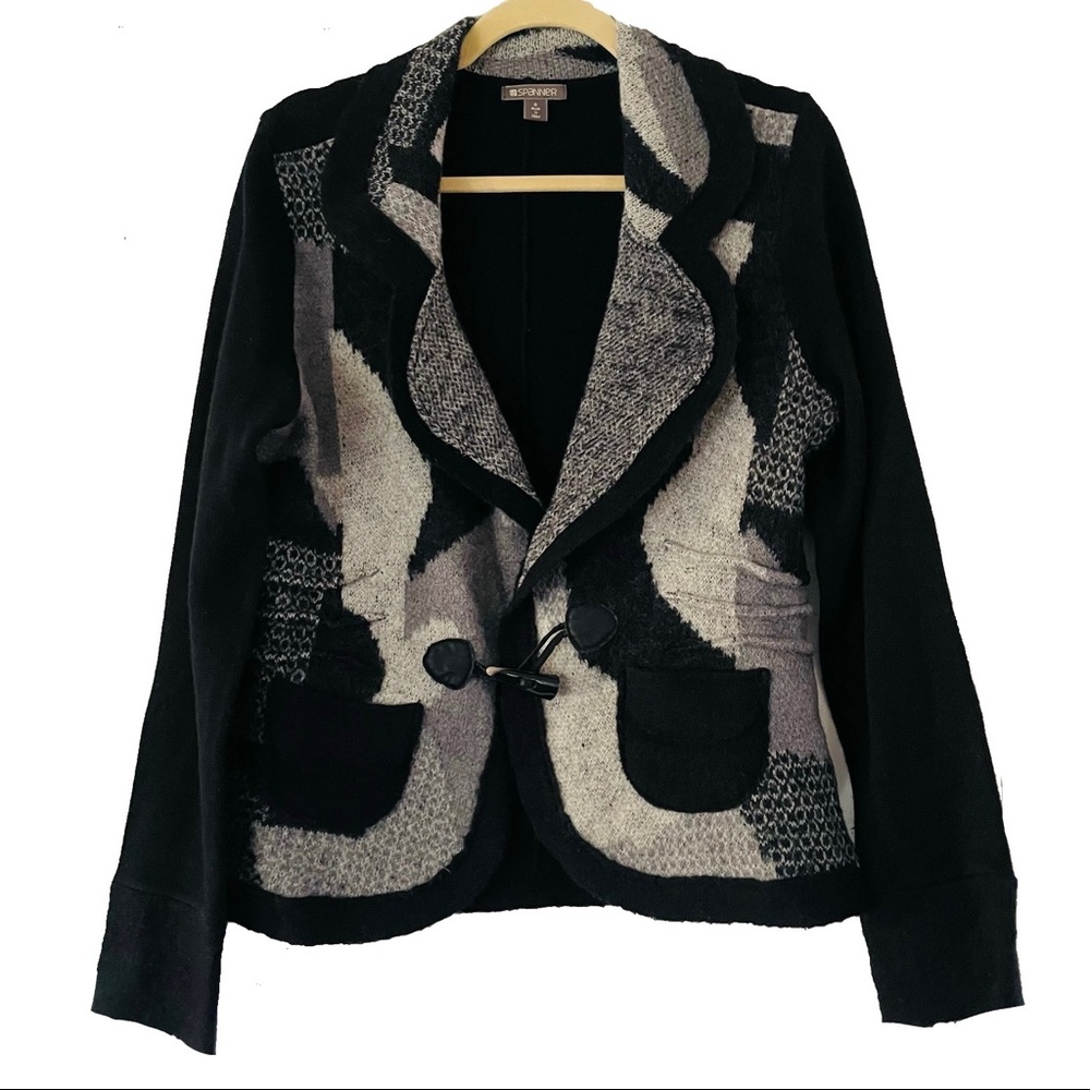 Spanner Cardigan with Lapel and Button detail